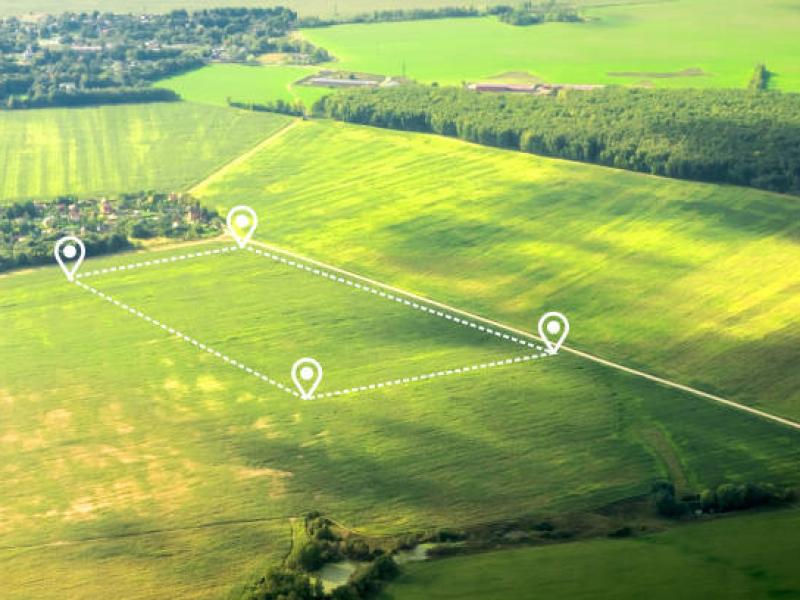 Terrains à bâtir viabilisés - route de Château-Gontier