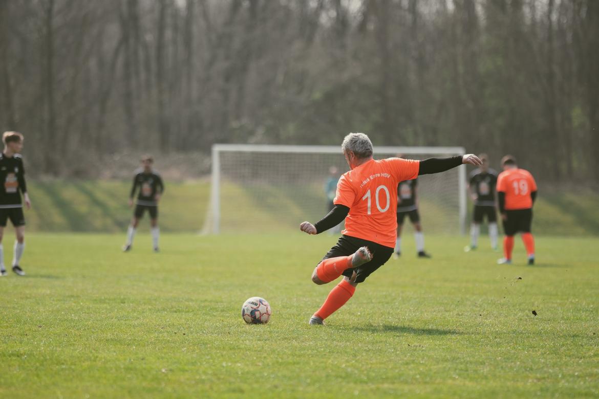 Terrain multisports et terrain de foot 